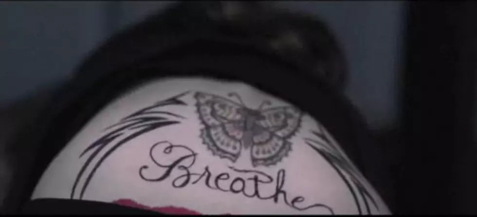 The Girl With The Tramp Stamp Tattoo [VIDEO]