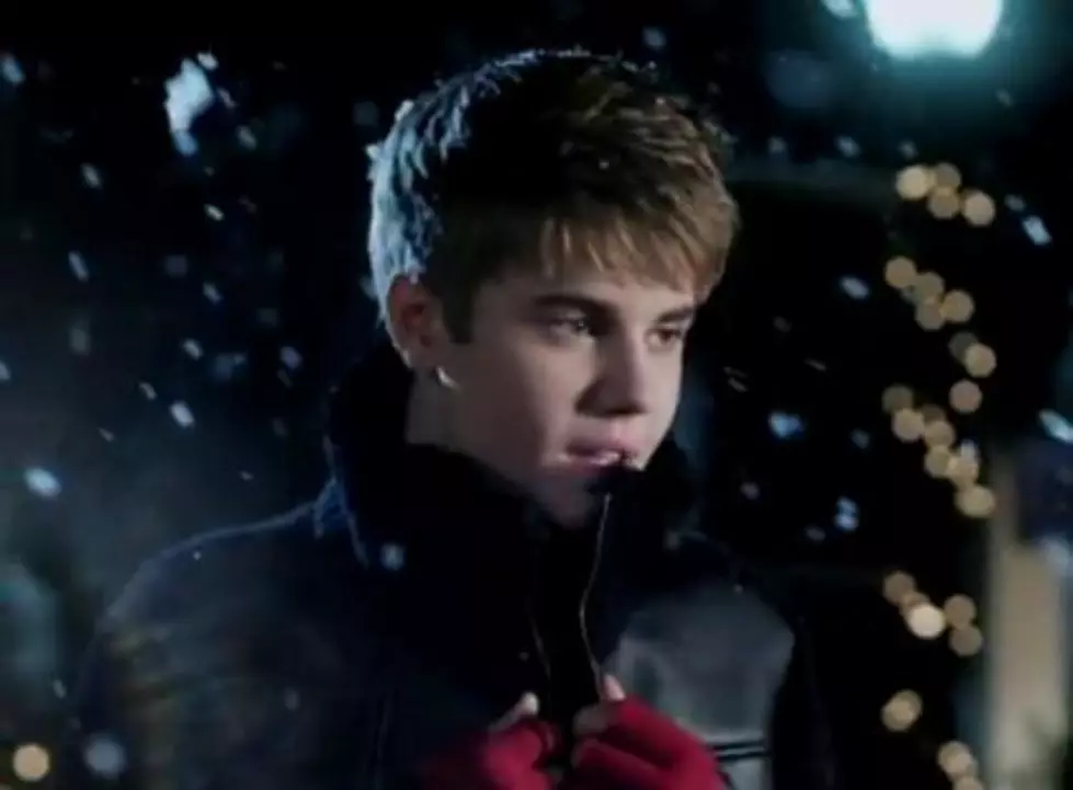 KISSMAS Music: Justin Bieber Christmas Songs [AUDIO]