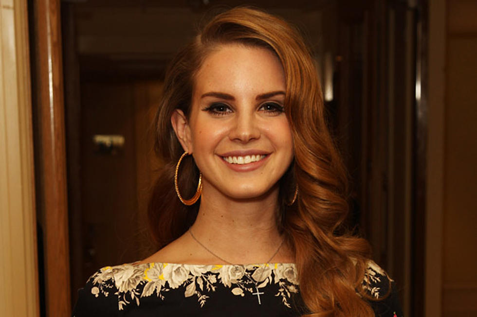 Lana Del Rey Thinks She ‘Sang Fine’ for ‘SNL’ Performance