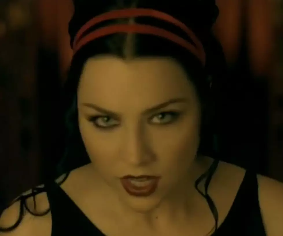 The Carnival of Madness Tour is close and I Can&#8217;t Wait for Amy Lee and &#8220;Evanesence&#8221; [VIDEO]