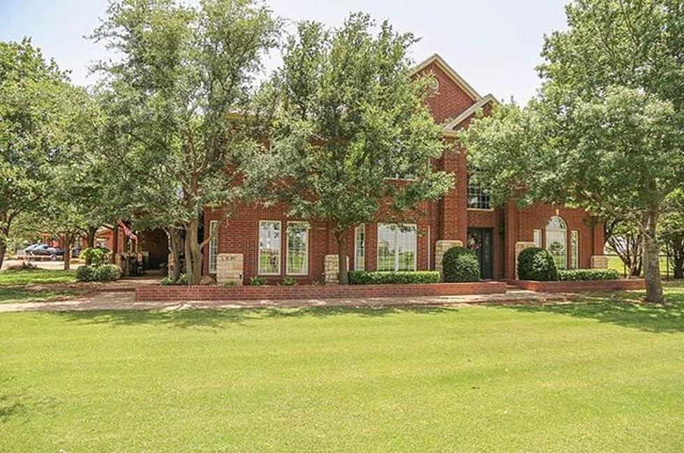 See the Most Expensive Home for Sale in Wolfforth, Texas [Photos]