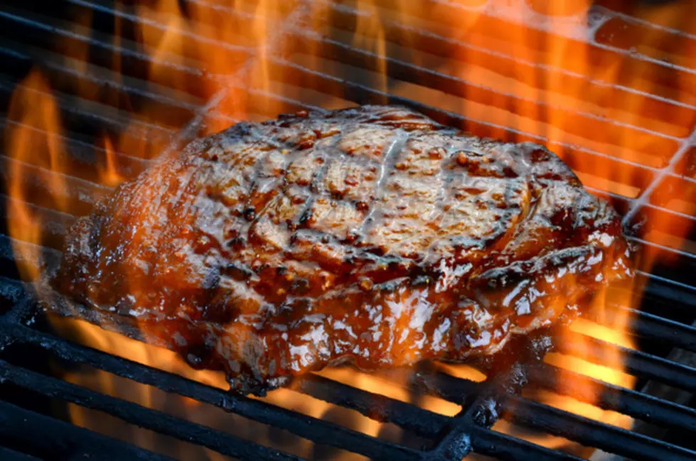 How to Grill the Perfect Steak, According to Alton Brown [VIDEO]
