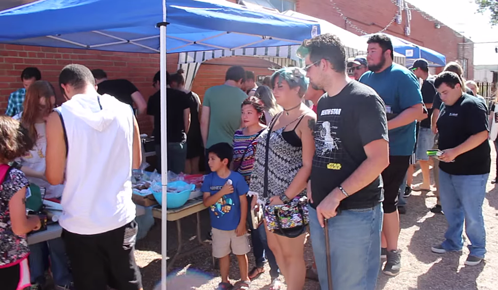 Lubbock Turns Out for Geek Garage Sale [Video]
