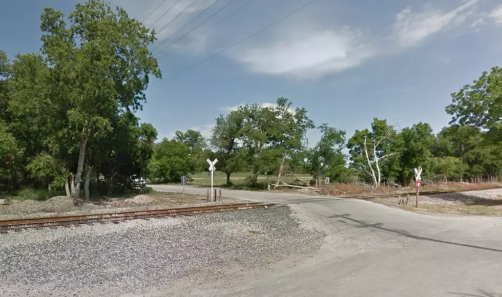 Is This Video Proof That the Haunted Railroad Tracks in San Antonio Are Real? [VIDEO]