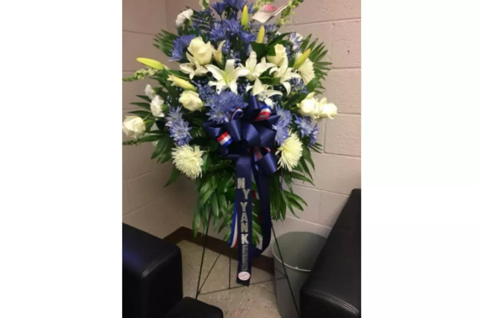 The New York Yankees Express Condolences for Fallen Texas Tech Police Officer [Photo]