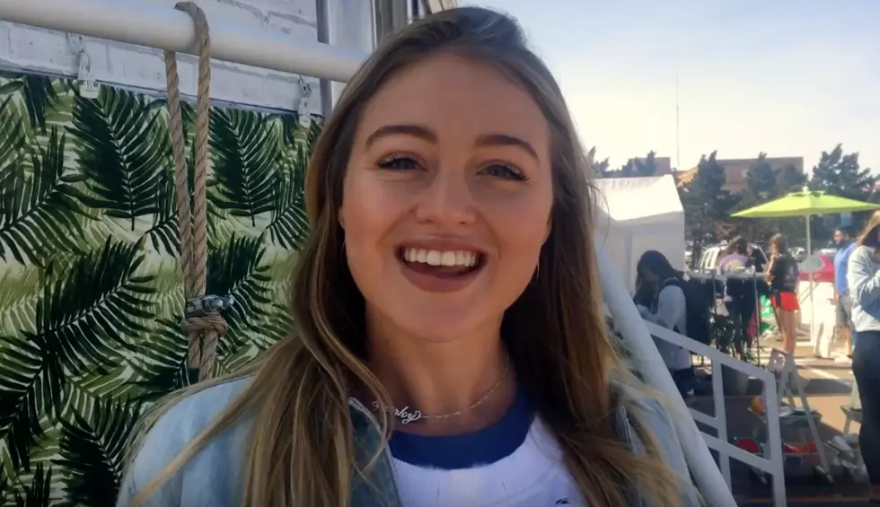 British Aerie Model Iskra Meets Texas Tech Students, Shares Powerful Message [Watch]