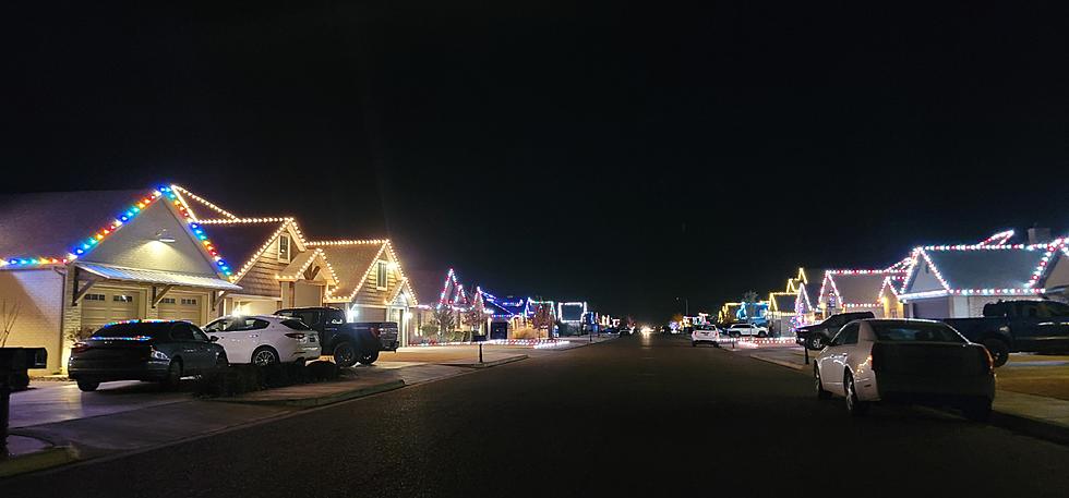 Small Town Of Shallowater Brings the Lights This Holiday Season