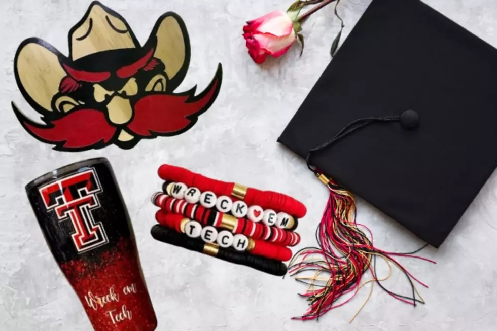 Texas Tech Gifts You Can Get Your Red Raider for Graduation 