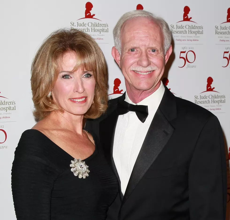 Capt. “Sully” Sullenberger Says Wife Stills Ignores His Calls After ‘Miracle on the Hudson’ [Video]