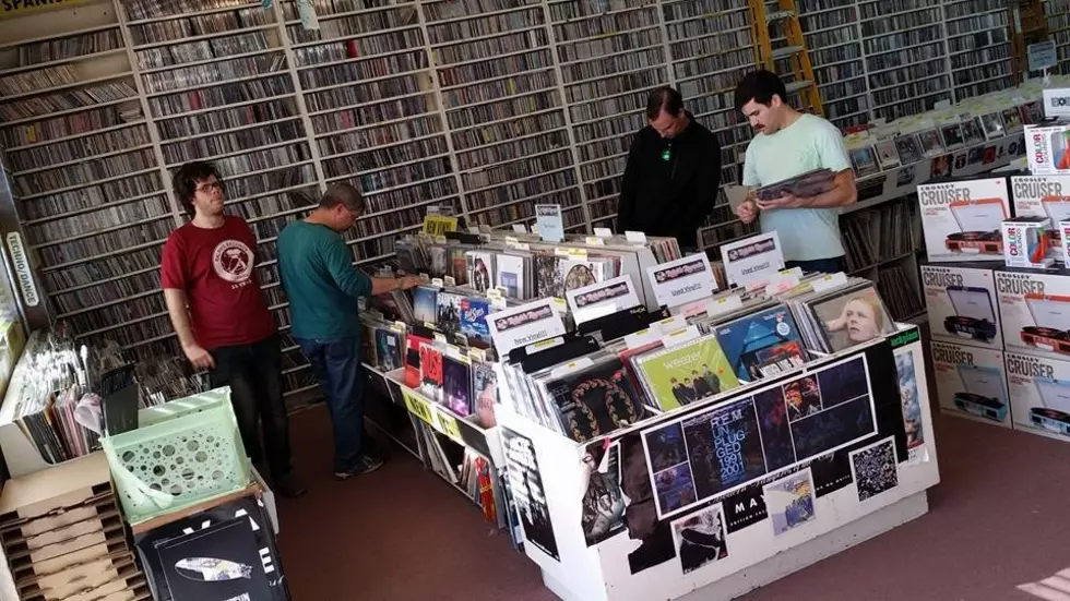 CDs and Vinyl Are Outselling Digital Downloads — Even in Lubbock!