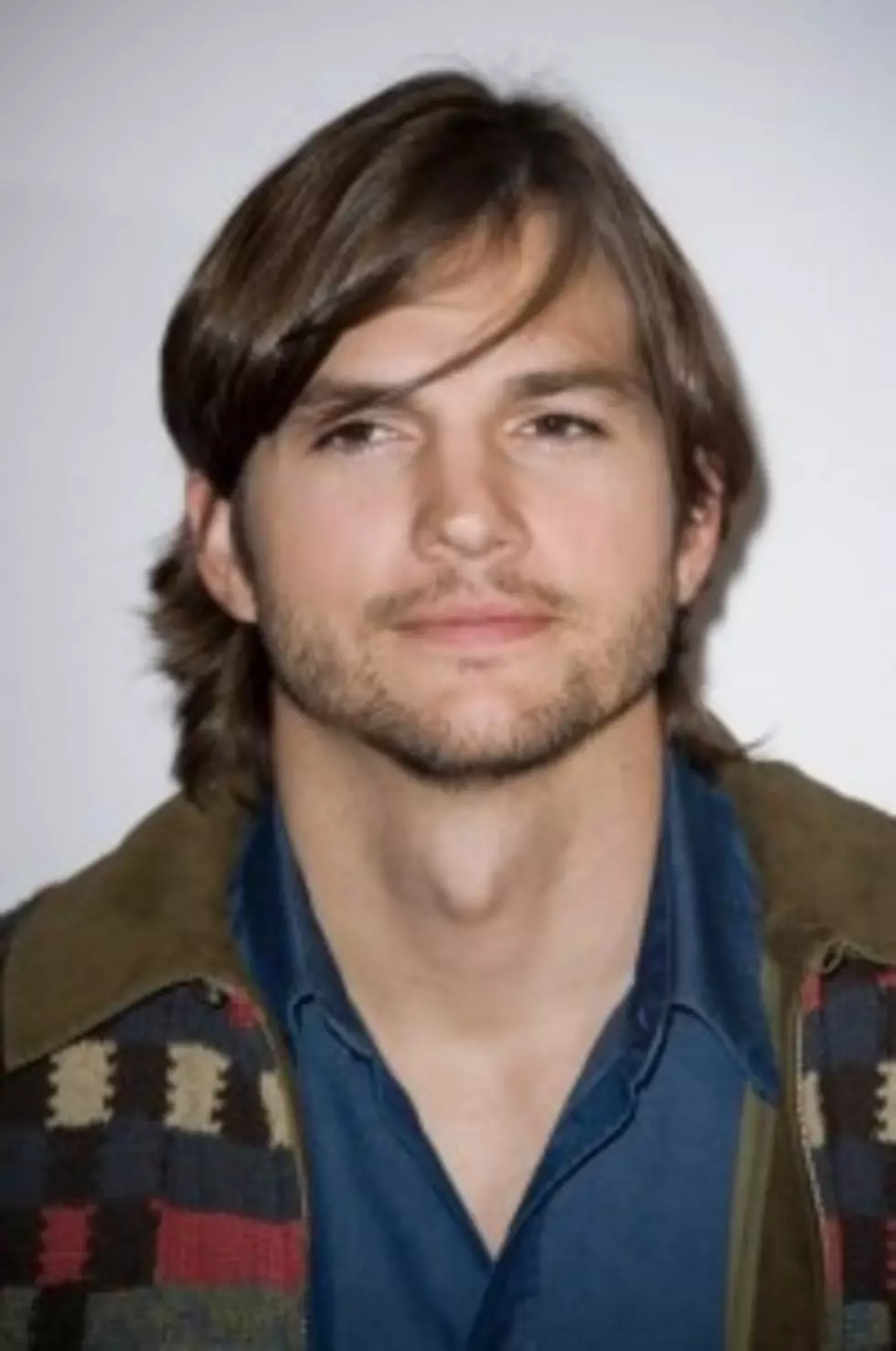 Ashton Kutcher Gets Charlie Sheen&#8217;s Job on Two and a Half Men