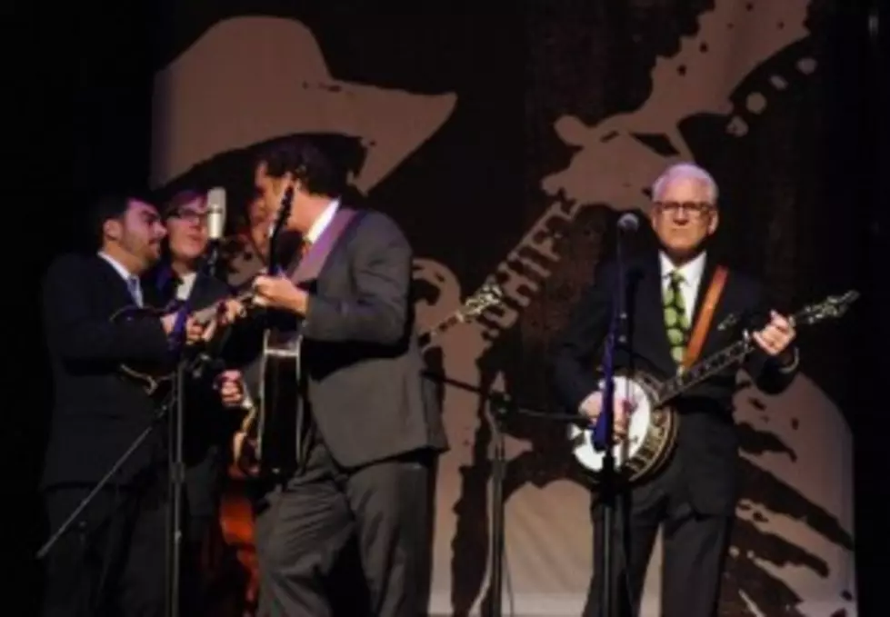 Steve Martin Wins Bluegrass Entertainer of the Year [VIDEO]