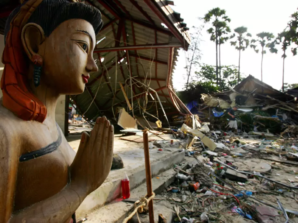 This Day in History for December 26 – Tsunami Engulfs Southeast Asia and More
