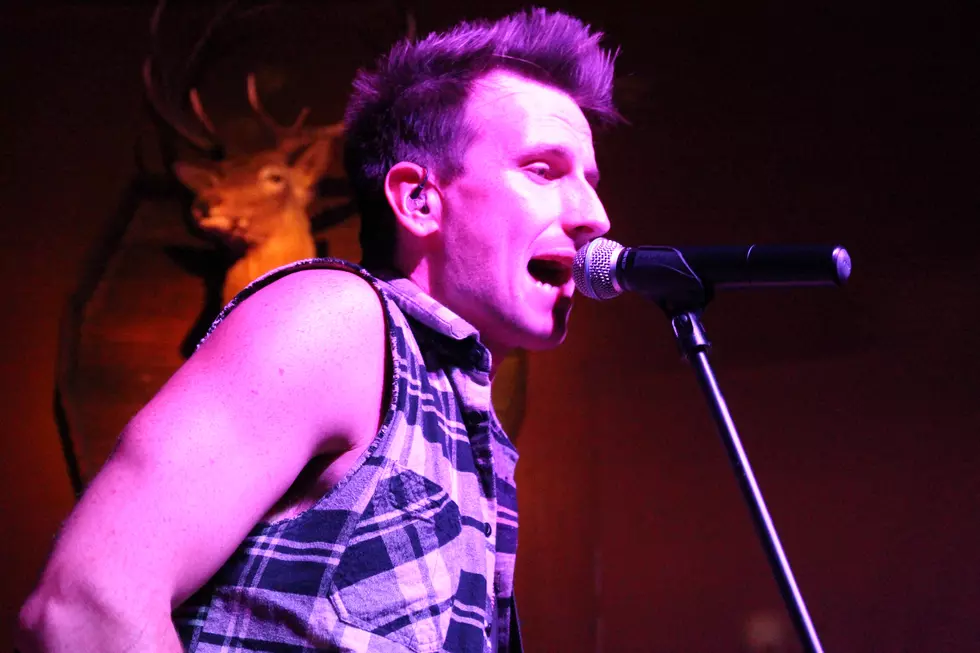 Russell Dickerson Gets Up Close and Personal With Fans in Lubbock [Photos]