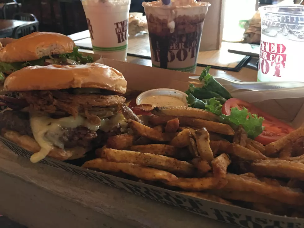 My First Time at Lubbock’s Twisted Root Was an Exotic Experience [Review]