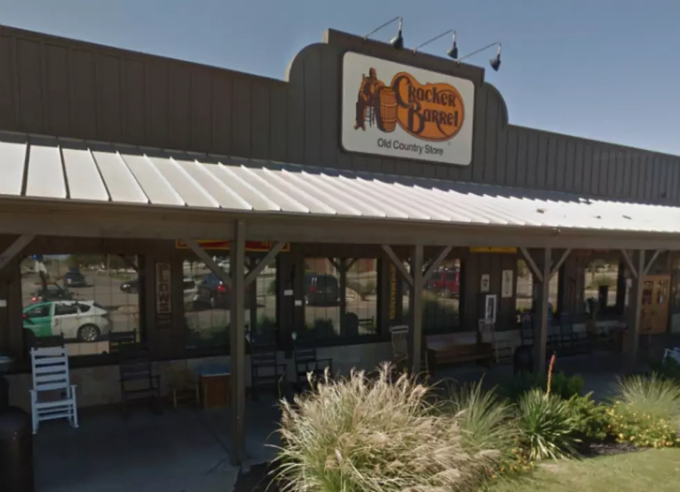 A Lubbock Man Accomplishes the Impossible at a Local Cracker Barrel