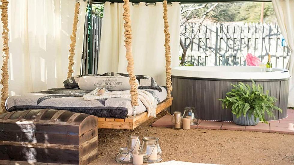 Romantic Texas Airbnb With Suspended Bed, Hot Tub, and Fire Pit