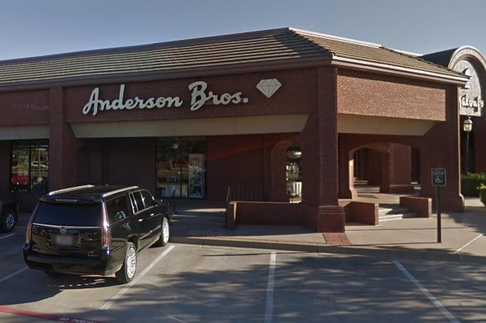Anderson Bros. Jewelers Closing for Good, Big Going Out of Business Sale Starts Thursday