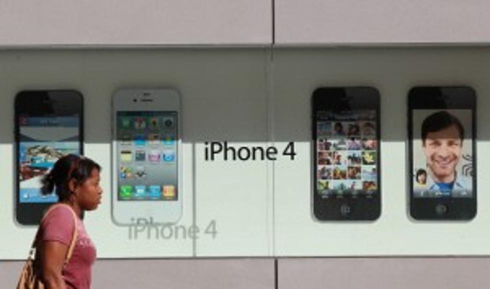 Apple Admits Battery Problems with the iPhone 4S