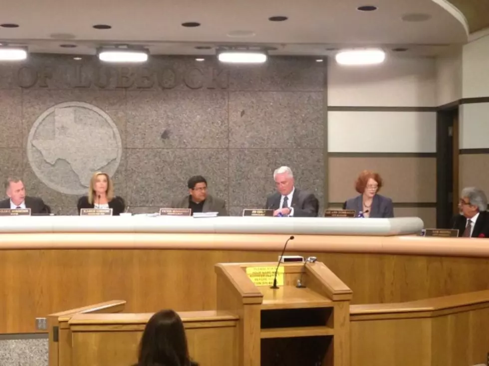 Lubbock City Council Votes to Hire Outside Legal Counsel, Declines to Put City Manager Lee Ann Dumbauld on Leave