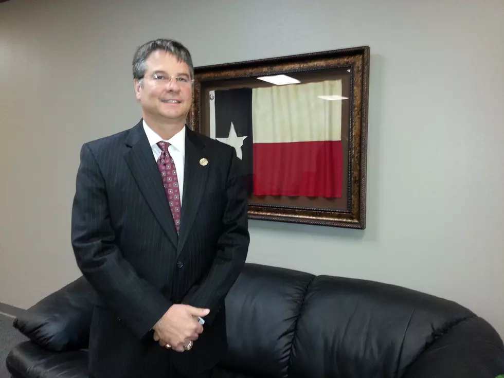 Oklahoma Judge Throws Out Protective Order Against Texas Senator Charles Perry