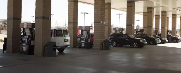 Texas Retail Gasoline Prices Up 4 cents, Top $2 per Gallon