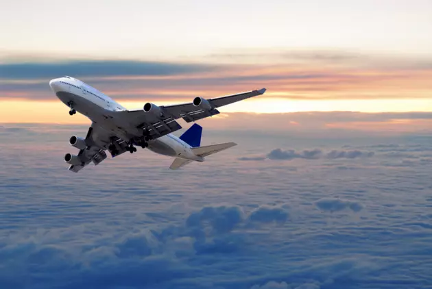 At Least 10 People Hurt When United Flight Hits Turbulence