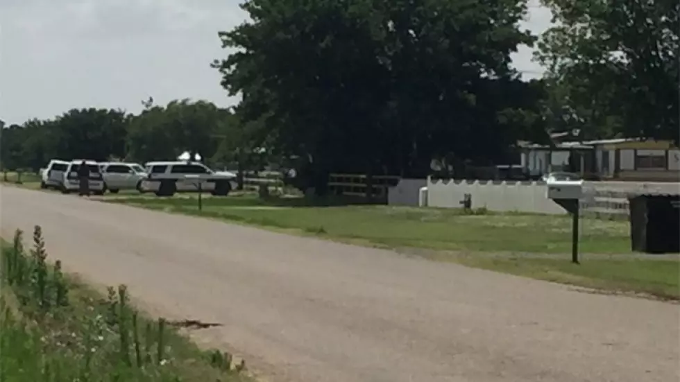 Lubbock County Sheriff’s Office Has Standoff With Armed Man Near Shallowater