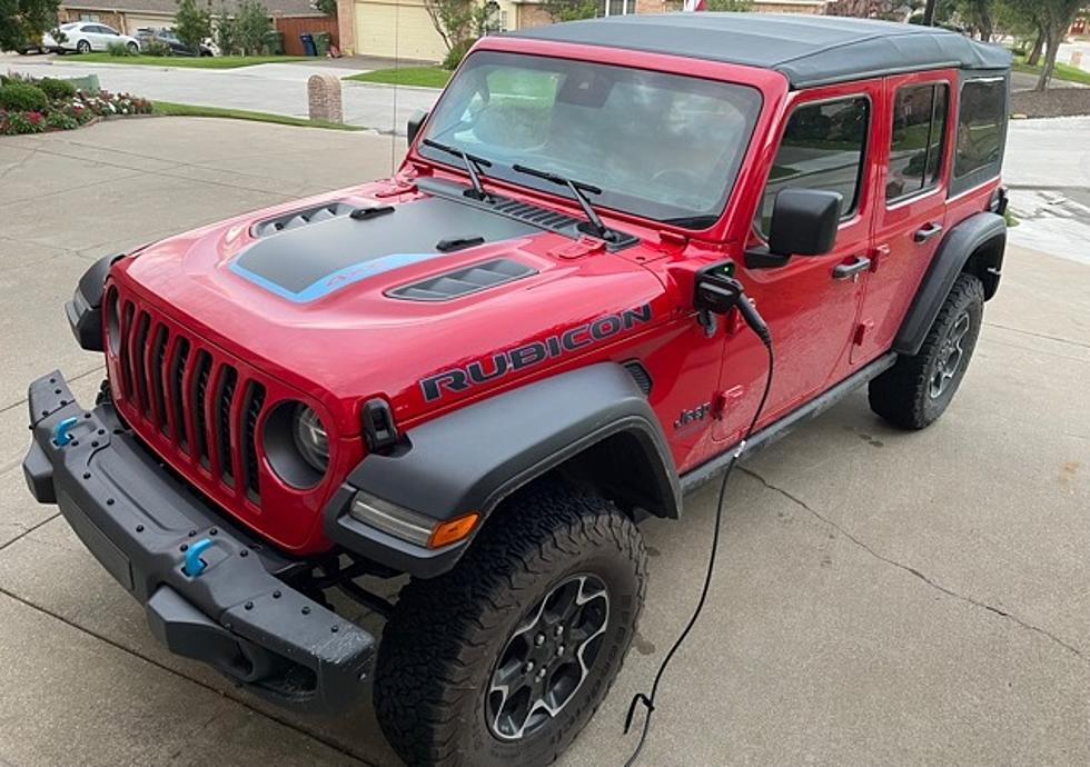 The Car Pro Test Drives the 2021 Jeep Rubicon 4Xe