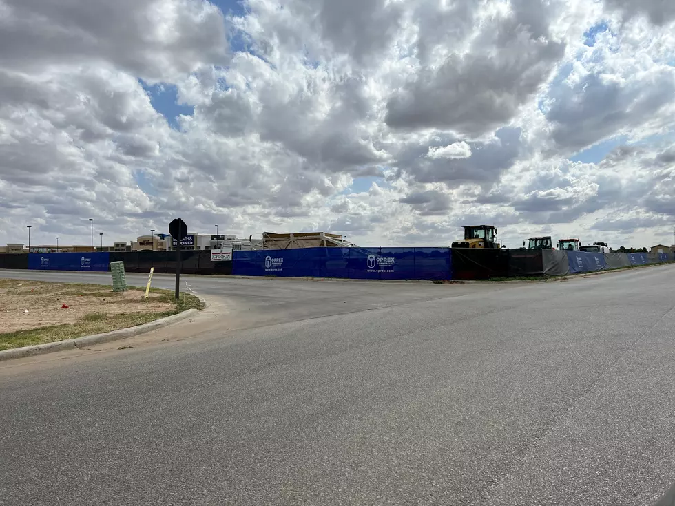 Dave & Buster’s Appears to Be Under Construction in Lubbock
