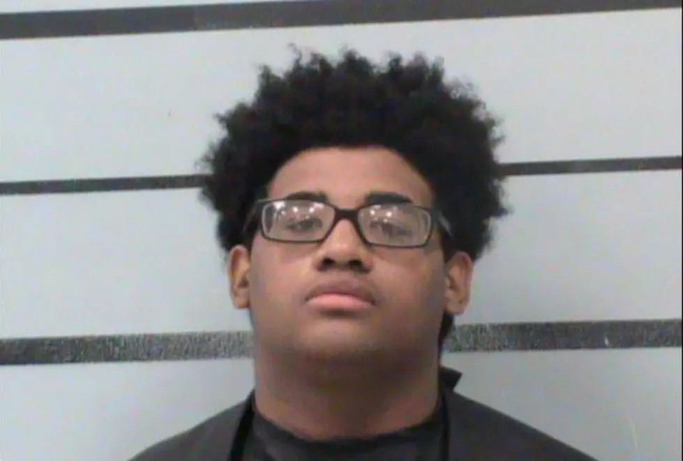 Lubbock man Indicted for Live Streaming With gun on School Campus