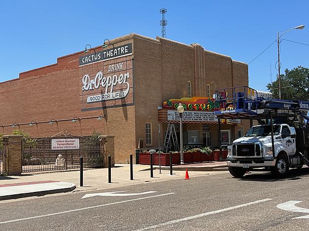 Lubbock&#8217;s Historic Cactus Theater Unveils New Marquee