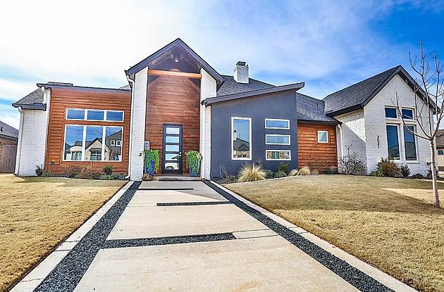 Take A Look Inside This Sleek And Modern Home For Sale In Lubbock