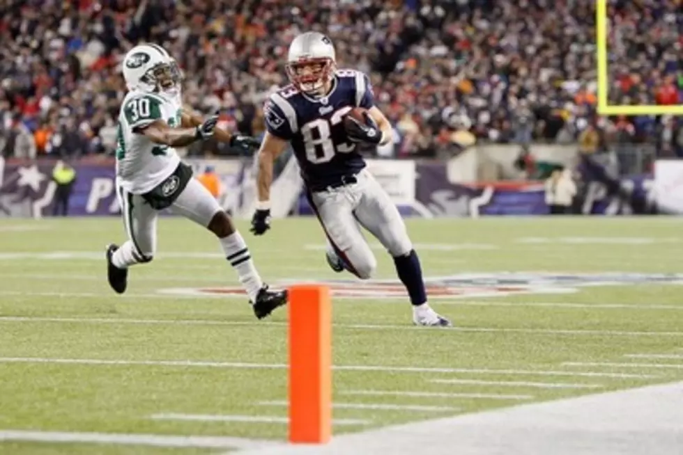 Wes Welker Takes Jab at the Jets’ Ryan