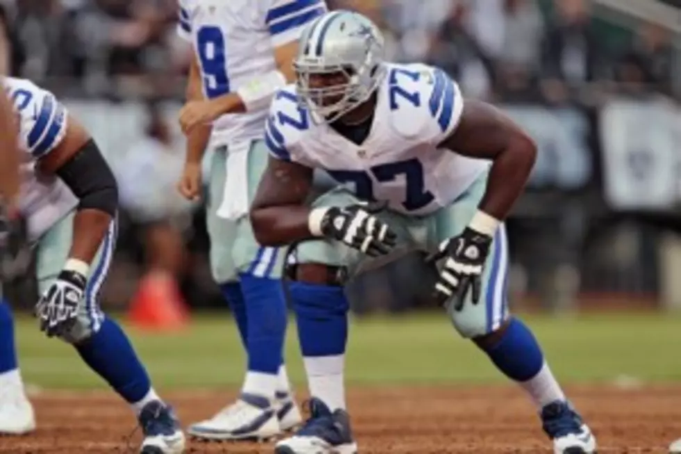 Dallas Signs Tackle Tyron Smith to Contract Extention