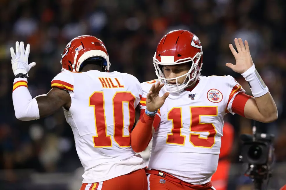 Tyreek Hill Absolutely NAILS a Patrick Mahomes Impression [Watch]