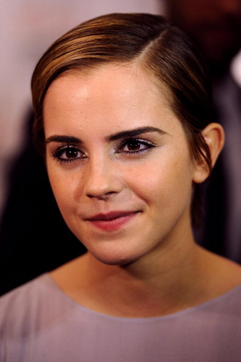 Is It Just Me Or Is Emma Watson Looking Kinda Lesbianish?