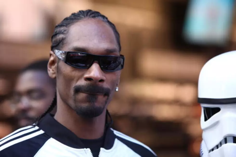Snoop Dogg Get’s Arrested For, Wait For It, “The Green”!