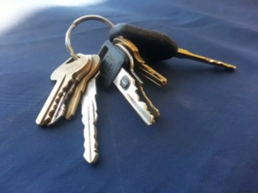 I Locked My Keys In My Car!  Local Lock Company Gave Me The Shaft!