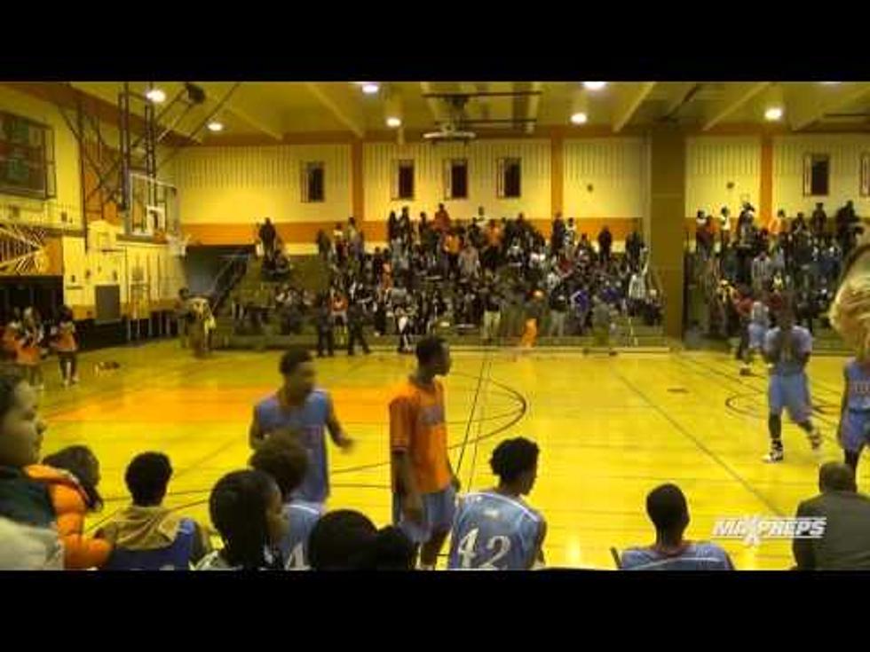5’5 ft. High School Basketball Player Throws Down Monster Dunk [VIDEO]
