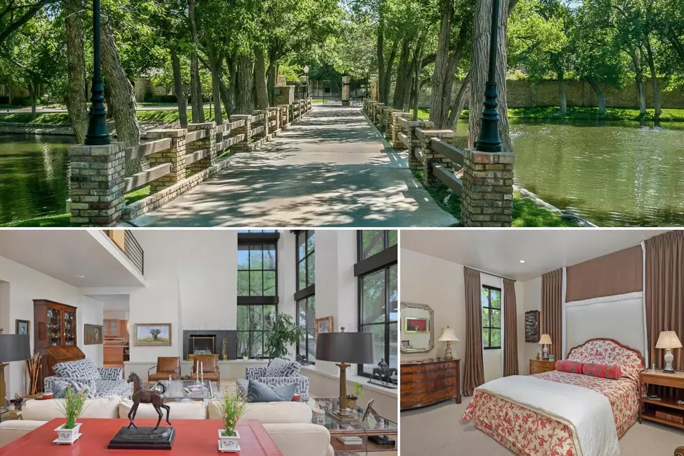 Stunning Waterfront Property In Amarillo Up For Sale