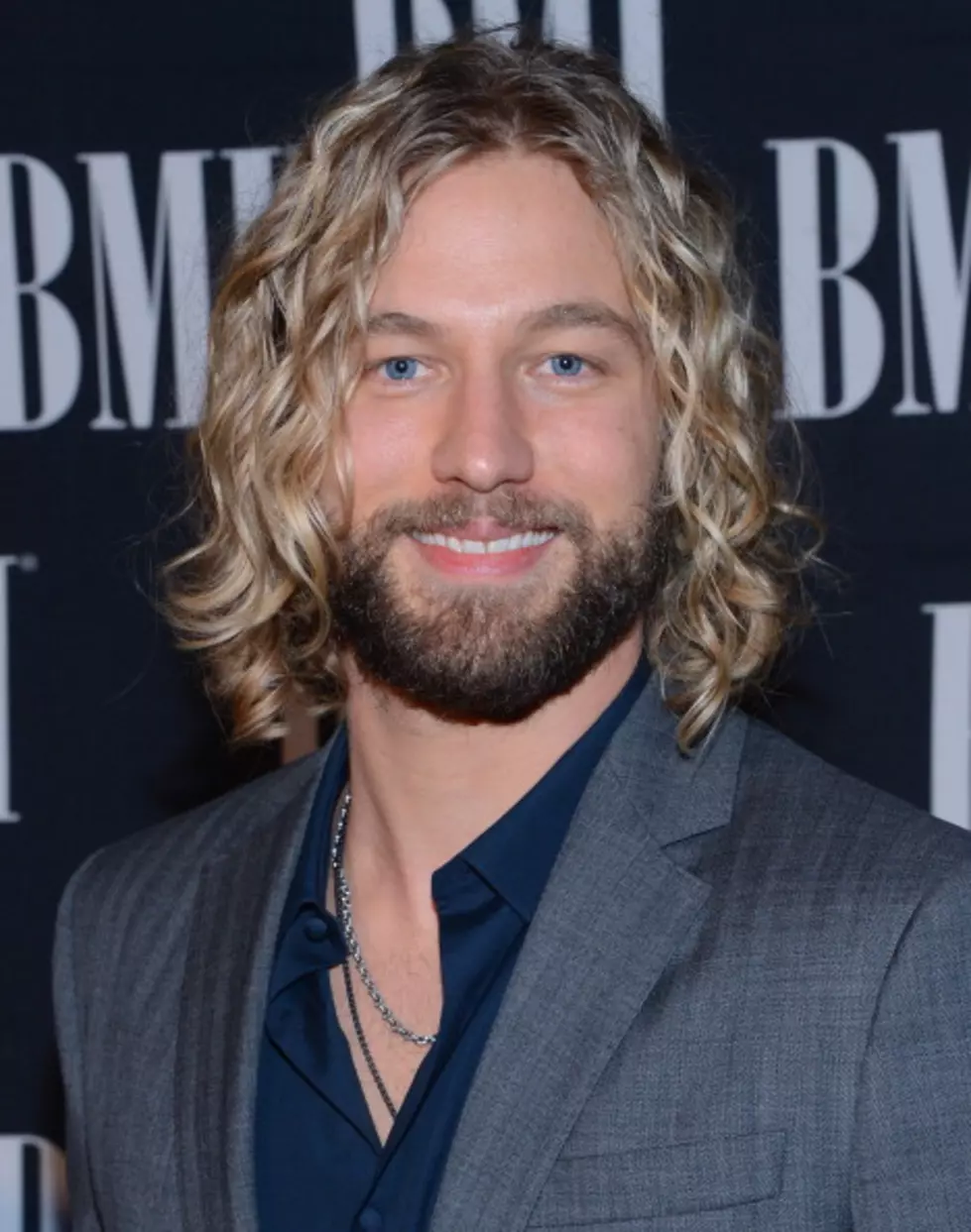Casey James And His Band Participate In ‘No Shave November’ In Efforts To Raise Money For St. Judes