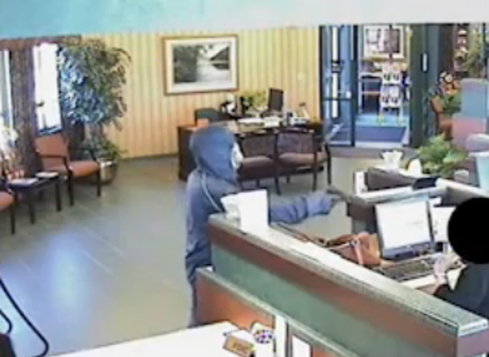 Police Find Suspect Who Robbed The First Bank Southwest SW 34th At Gunpoint [VIDEO]