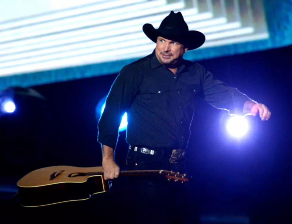 Garth Brooks Calls Into Talk About His Lubbock Shows