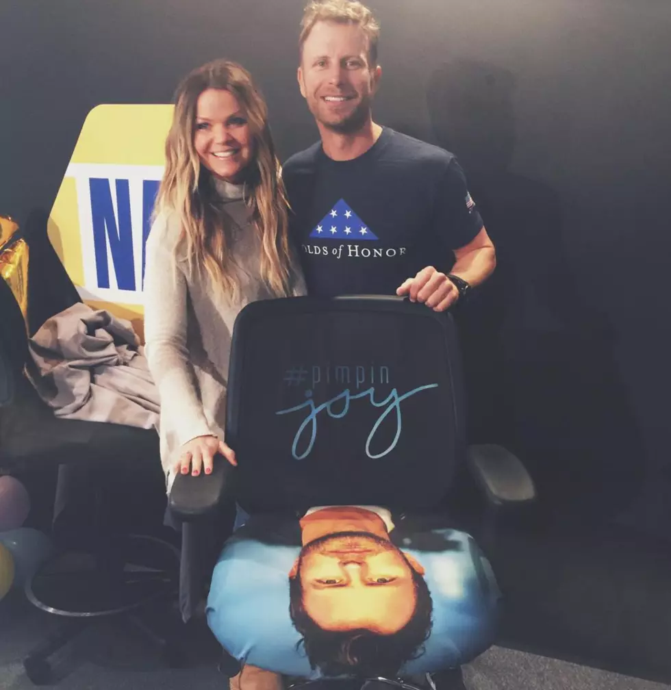 Amy Gets Her Dierks Bentley Chair