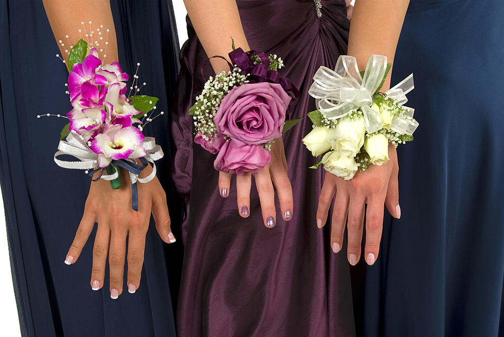 Ditch the Date, Ditch the Kids, The Mom Prom is for You!