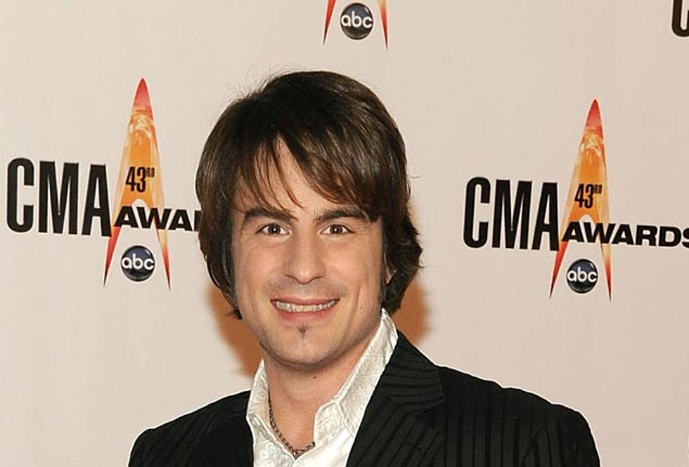Jimmy Wayne Joins &#8216;A Home for the Holidays&#8217;