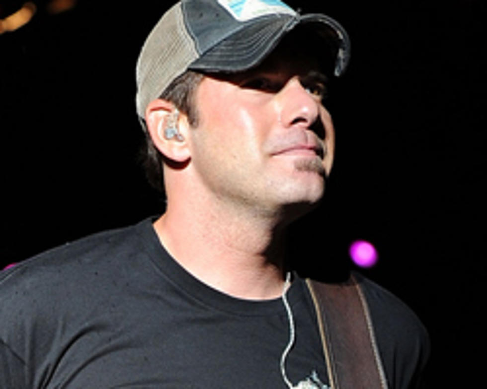 Rodney Atkins to Honor Military Hero in Special NASCAR Concert
