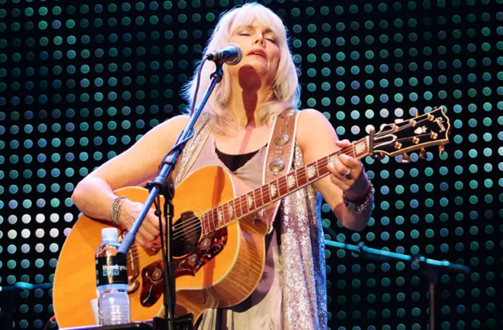 Emmylou Harris Says &#8216;Goodnight Old World&#8217; in Haunting New Video