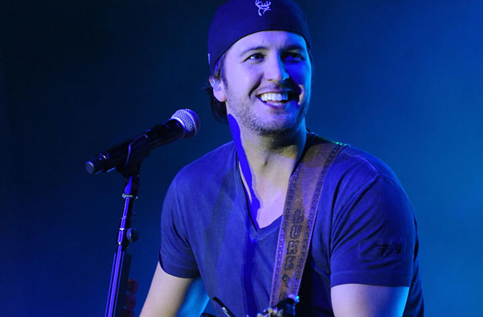 Luke Bryan&#8217;s New Album &#8216;Tailgates and Tanlines&#8217; to Hit Stores on August 9